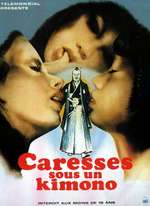 CARESSES SOUS UN KIMONO